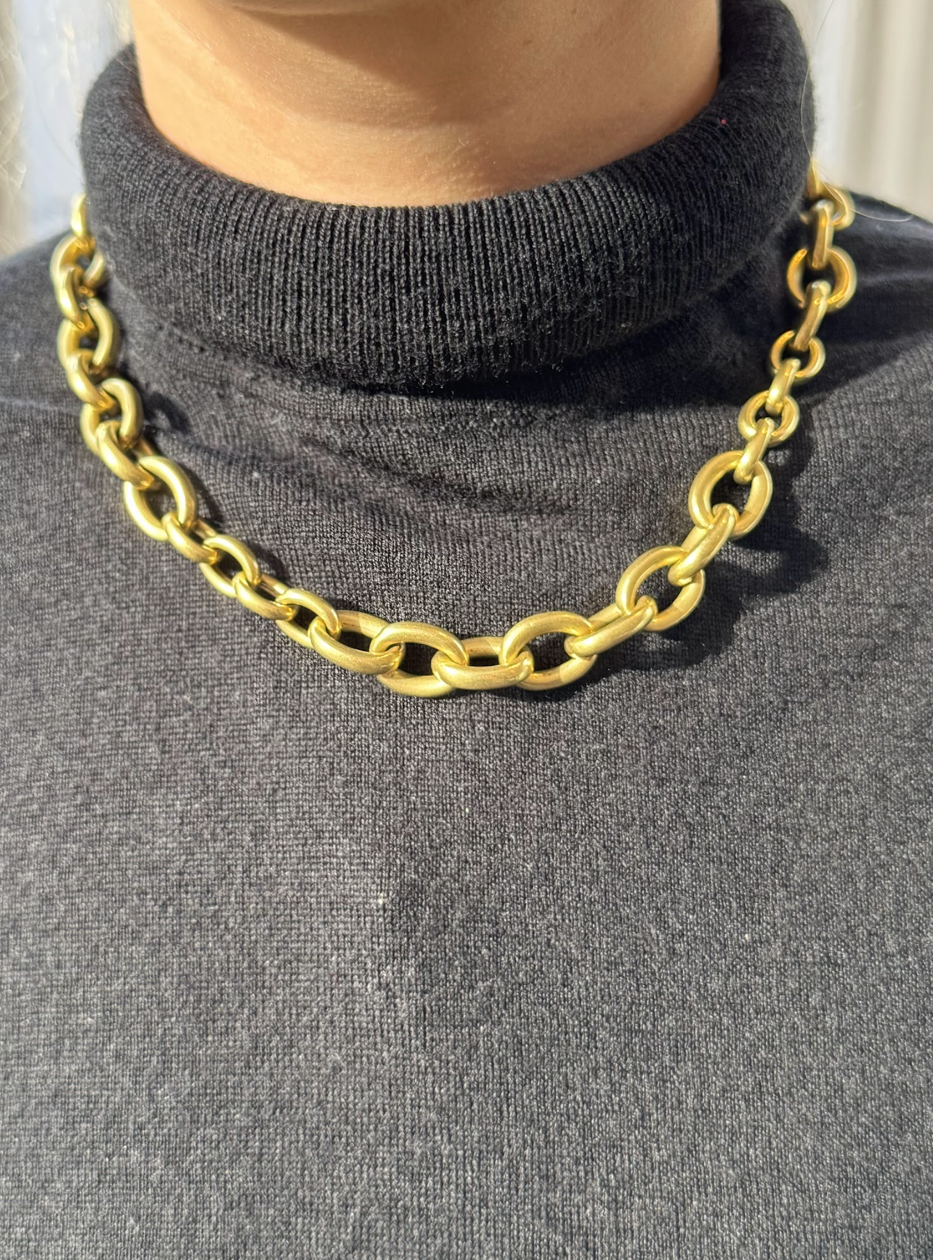 Gold Lariet Belcher Chain